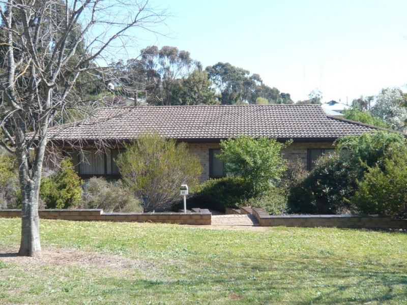 33 Daly Street, Clare SA 5453