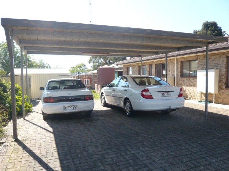 33 Daly Street, Clare SA 5453