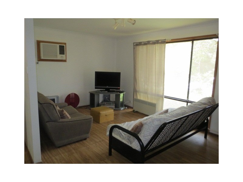 35a Burton Street, Clare SA 5453