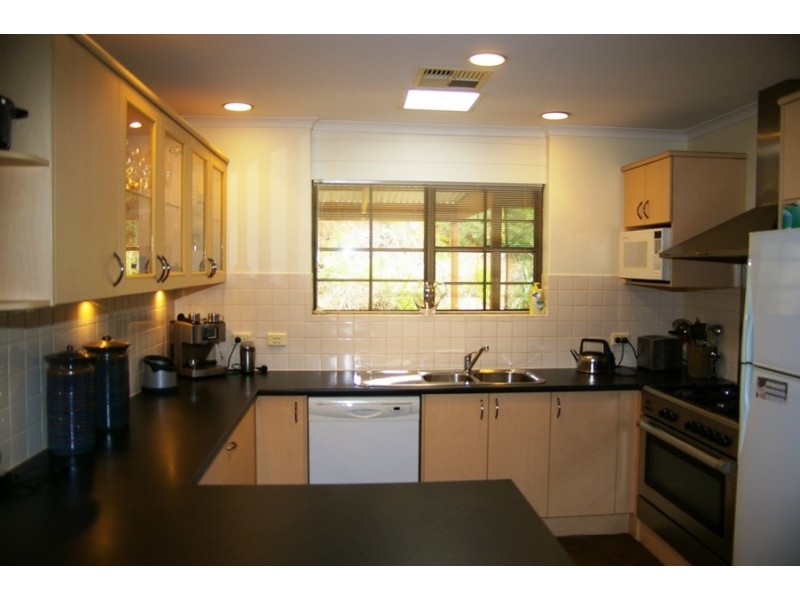 * Olssens of Watervale, Watervale SA 5452