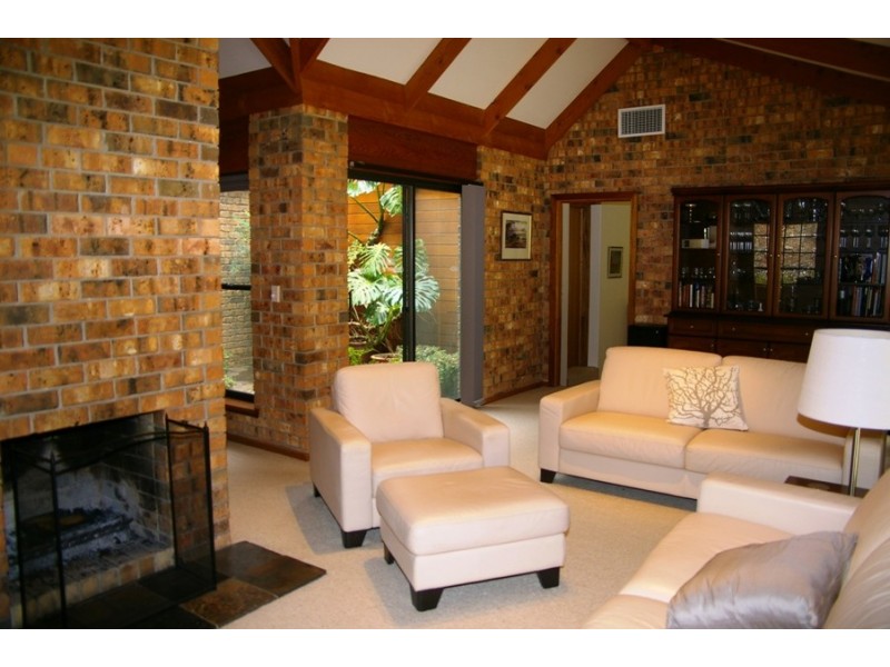 * Olssens of Watervale, Watervale SA 5452