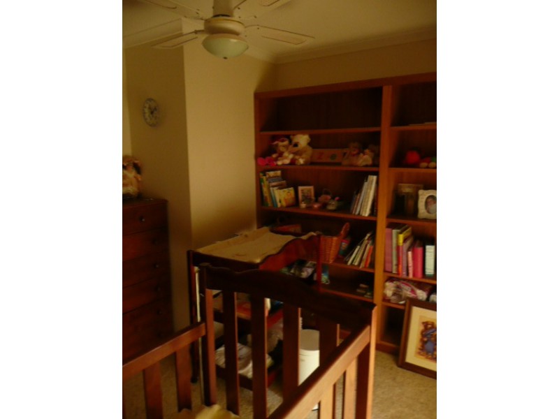 3 Beare Street, Clare SA 5453