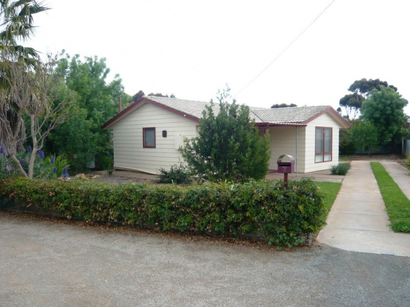 6 Daly Street, Jamestown SA 5491