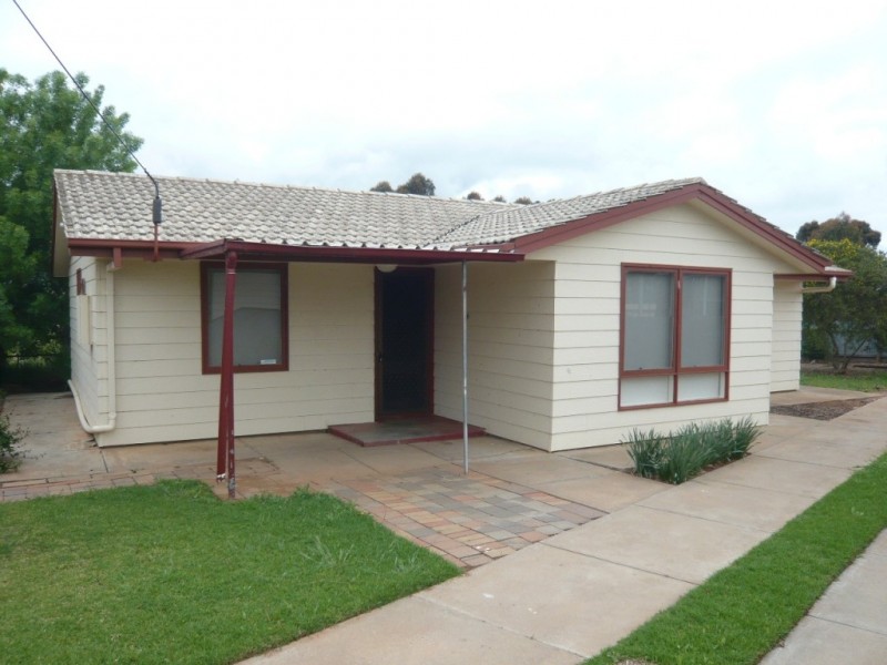 6 Daly Street, Jamestown SA 5491