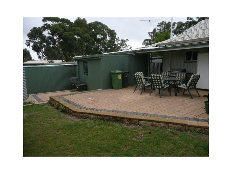 40 New Road, Clare SA 5453