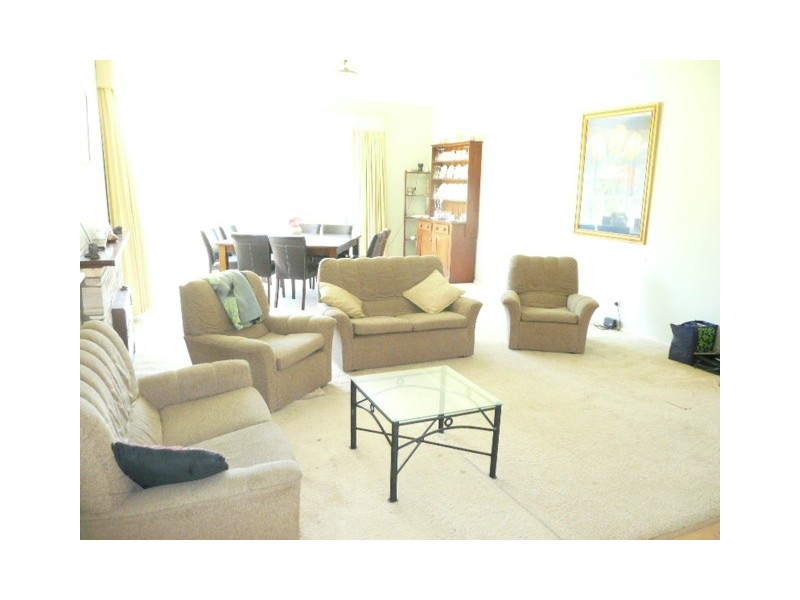 8 Paradise Street, Burra SA 5417