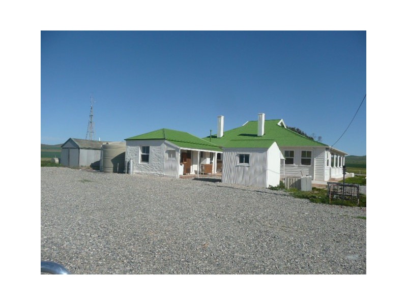 - Eastern Rd, Burra SA 5417