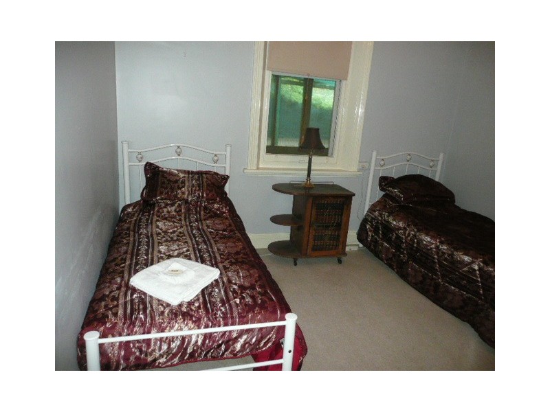 19 Commercial Road, Burra SA 5417