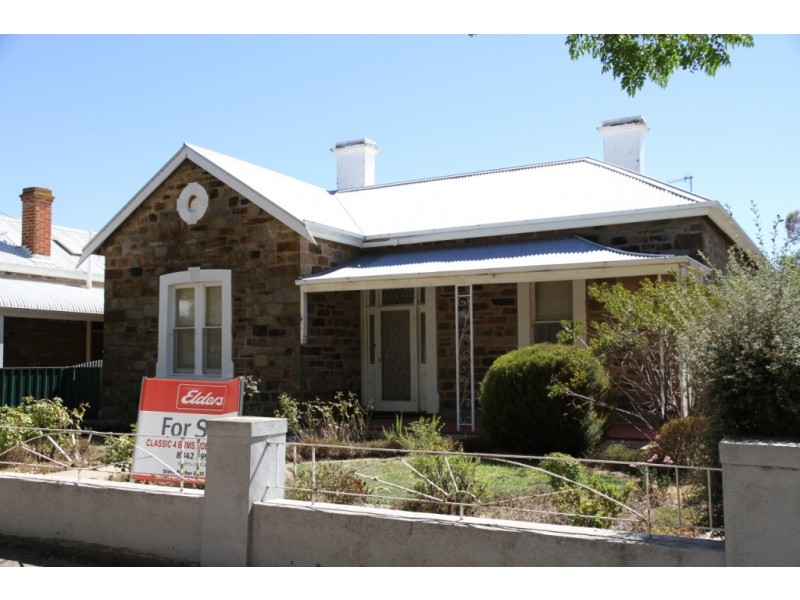 13 Chapel Street, Burra SA 5417