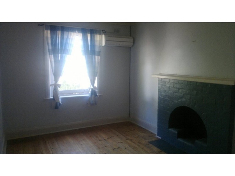 9 Sancreed Street, Burra SA 5417