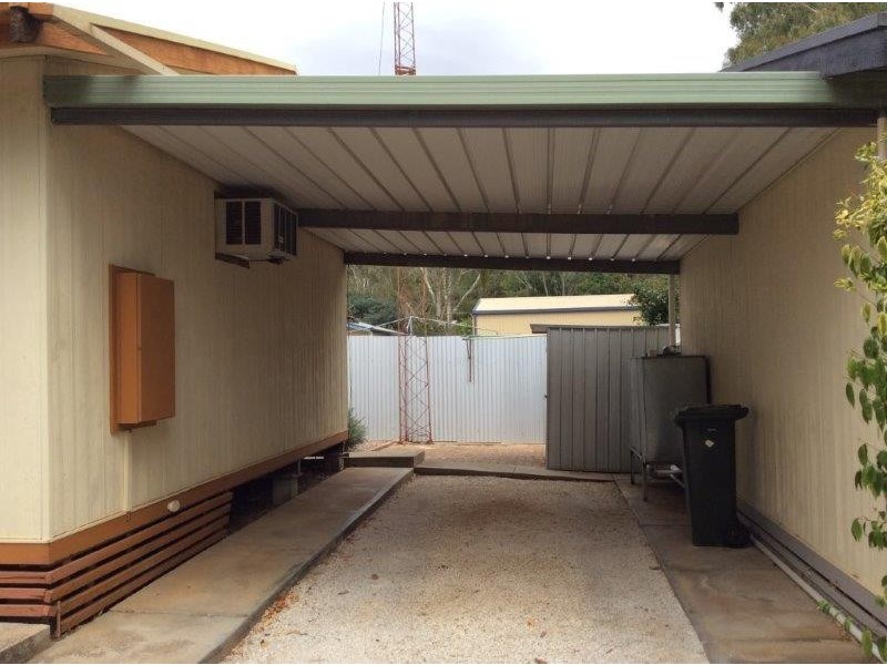 Unit 2/ 51 Victoria Road, Clare SA 5453