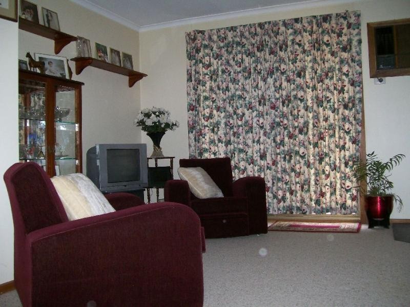 21 Cradock Road, Hawker SA 5434