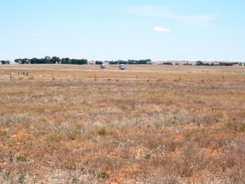 * 594.69ha Bradfield 1468acs, Jamestown SA 5491