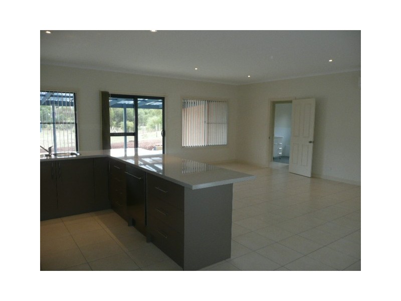 16 SOUTH ROAD, Watervale SA 5452