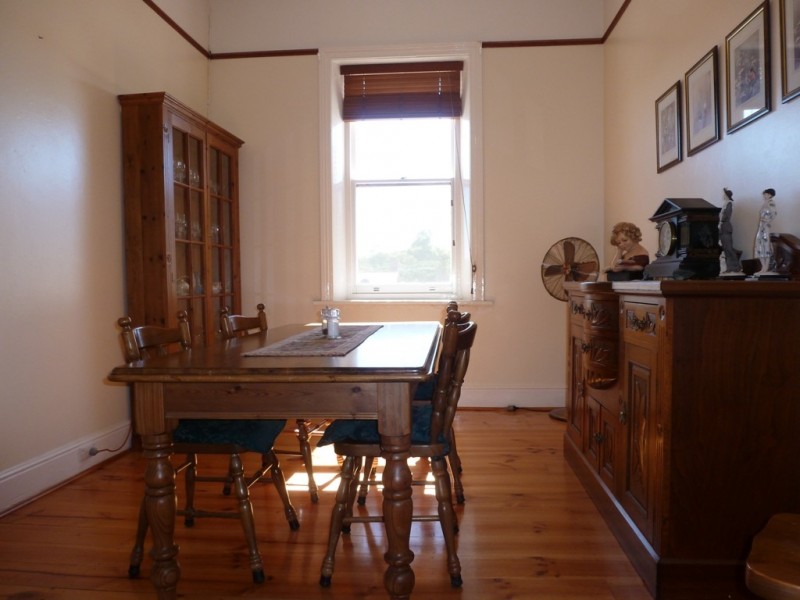 4 Church Street, Burra SA 5417