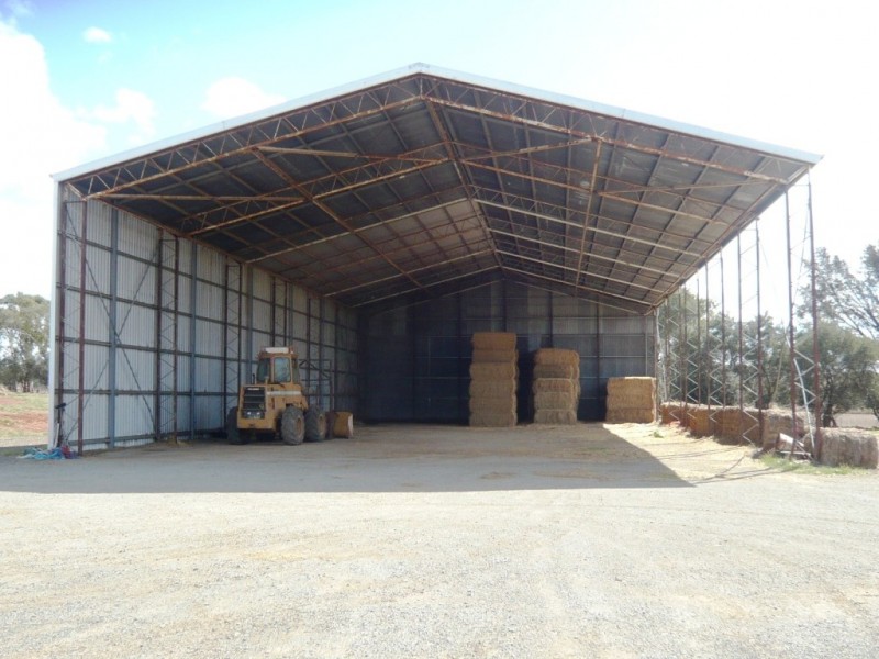 * 286.3ha The Barn 707.59acs, Hill River SA 5453