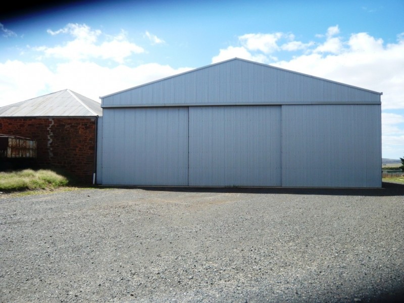 * 286.3ha The Barn 707.59acs, Hill River SA 5453