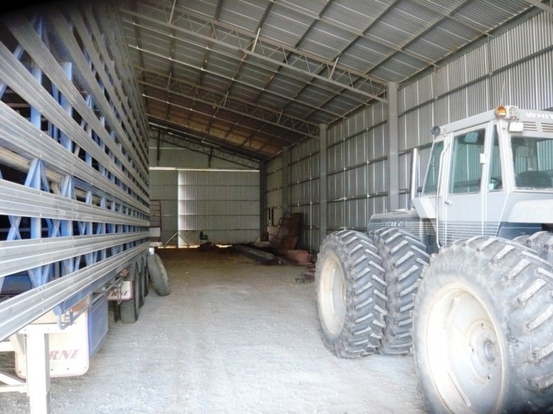 * 286.3ha The Barn 707.59acs, Hill River SA 5453