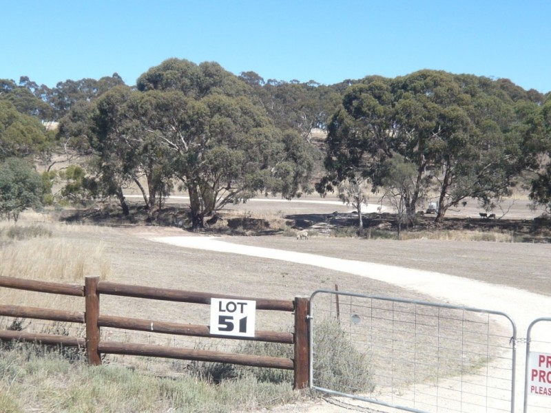 * 12.74ha Rosella Ranch 31.48acs, Clare SA 5453