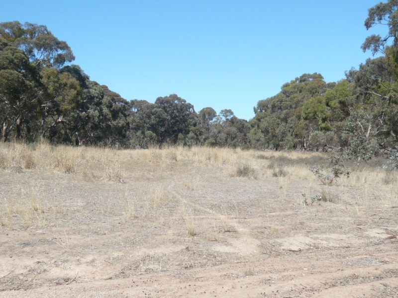 * 12.74ha Rosella Ranch 31.48acs, Clare SA 5453