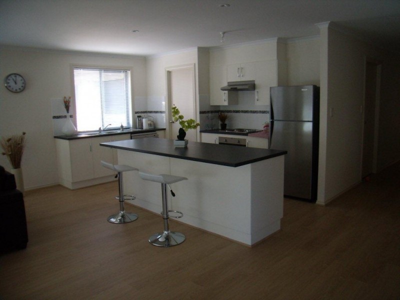 26B WEST TCE, Clare SA 5453