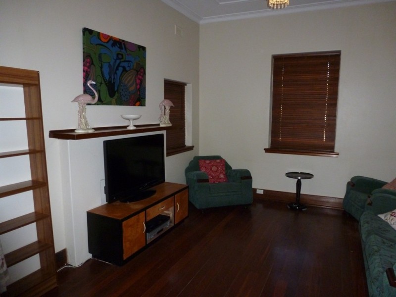 25 King Street, Clare SA 5453