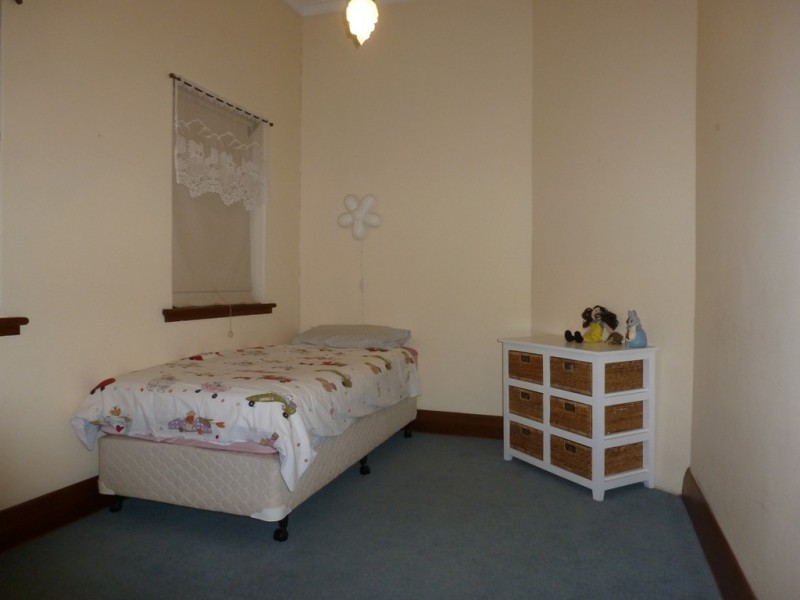 25 King Street, Clare SA 5453