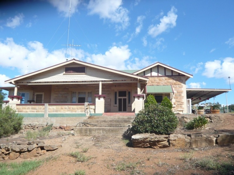* Approx 658.9ha/1628acs “River Valley”, Salter Springs SA 5401
