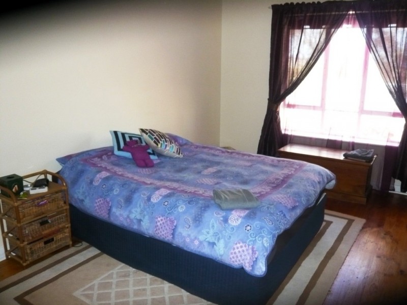 * 10.11ha “Stylish Farmlet” 25acs, Nantawarra SA 5550