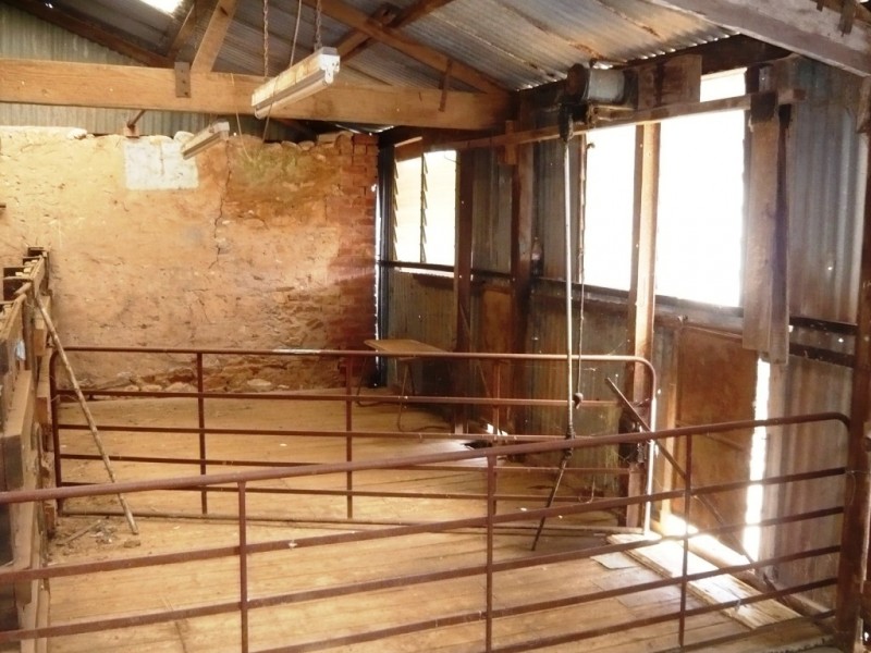 * 10.11ha “Stylish Farmlet” 25acs, Nantawarra SA 5550