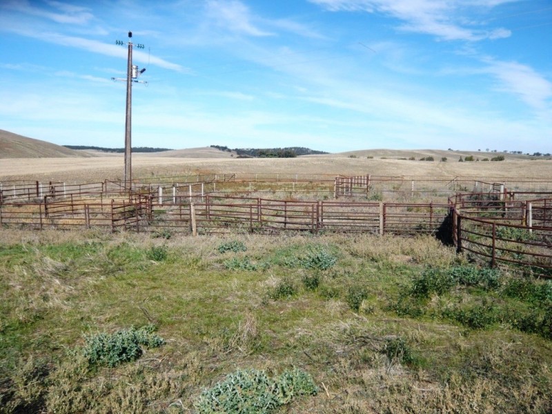 * 388.48ha Kercolo 960.12acs, Hallett SA 5419