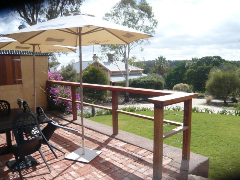 St George Terrace, Armagh SA 5453