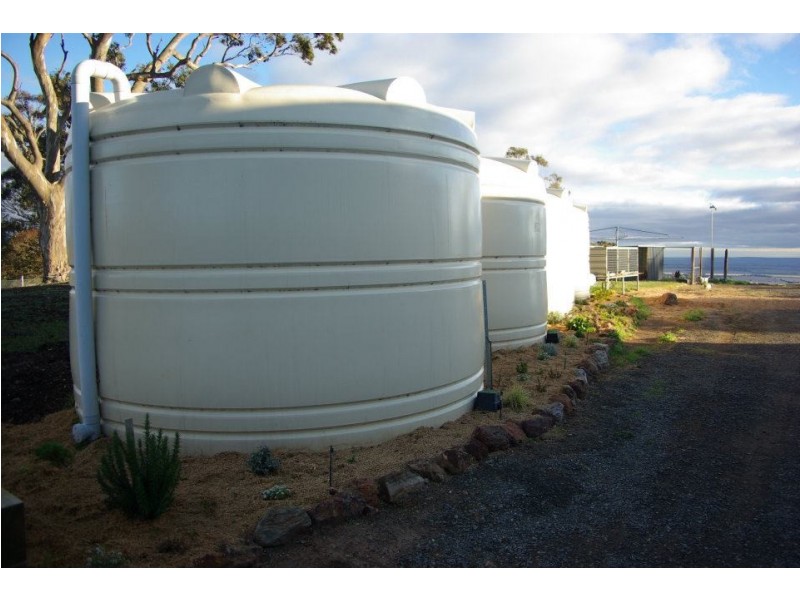 * 54.36ha “Just Sams” 134.3acs, Clare SA 5453