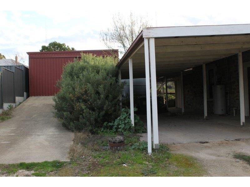 124 Main North Road, Clare SA 5453