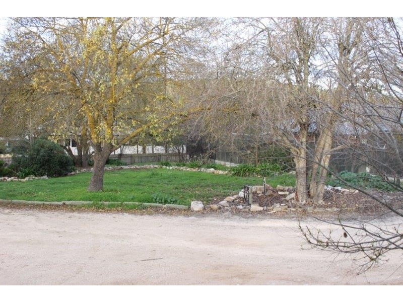 124 Main North Road, Clare SA 5453