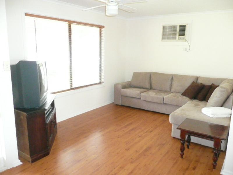 3 Jessie Street, Clare SA 5453