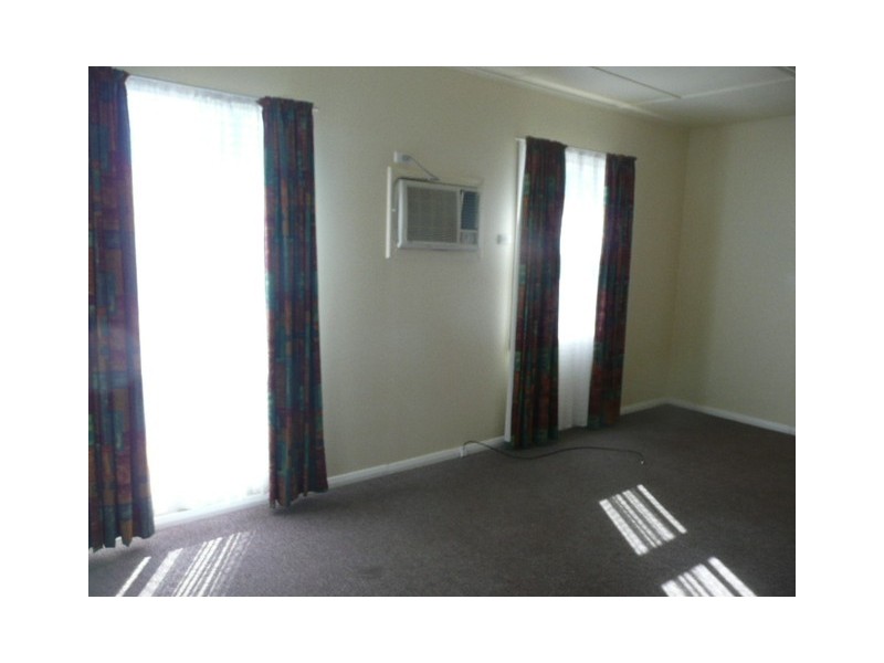 11 Park Street, Burra SA 5417