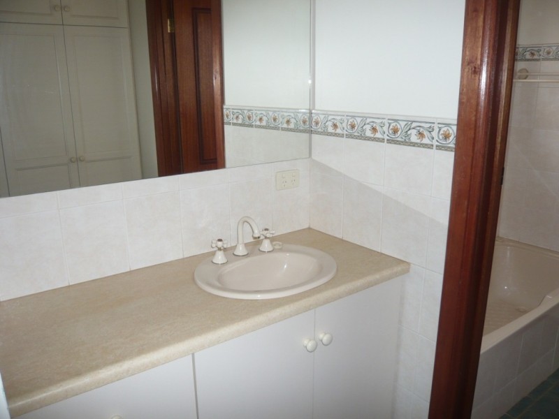 10 Muirkirk Street, Jamestown SA 5491