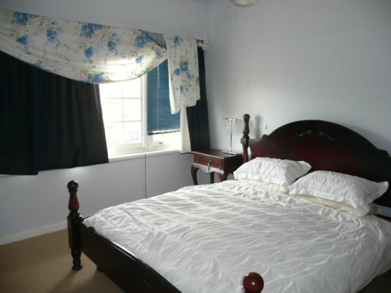 15 Mount Pleasant Road, Burra SA 5417