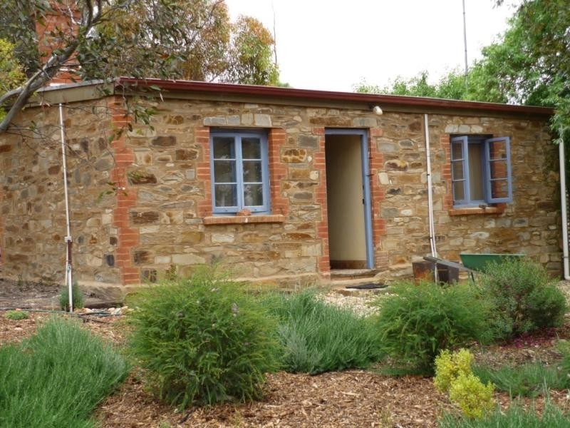 10 West Street, Burra SA 5417