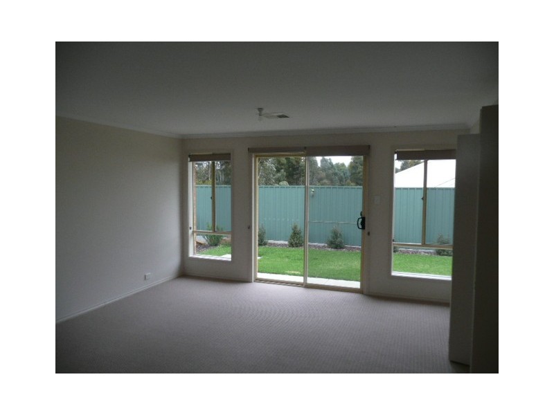 20 Pandappa Drive, Clare SA 5453