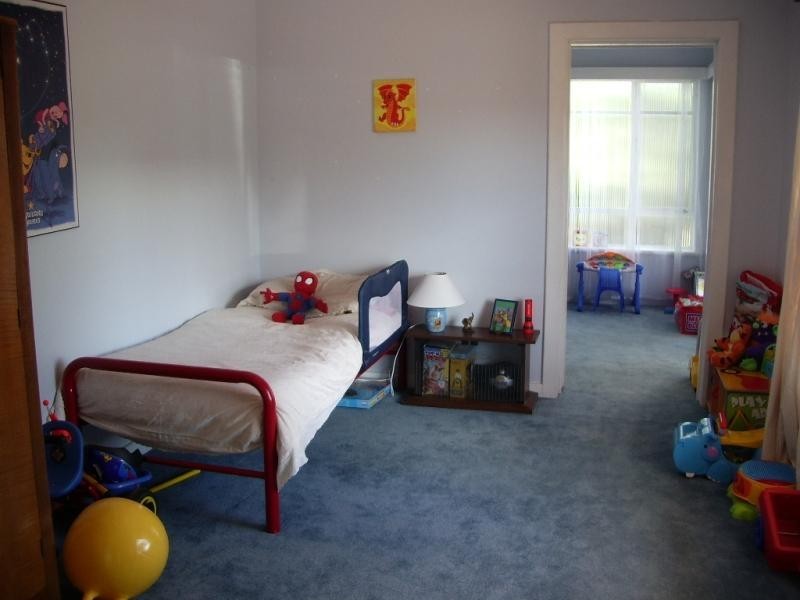 8 Sabine Street, Clare SA 5453