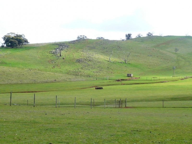 * 297.6ha Whitings 735.5acs, Jamestown SA 5491