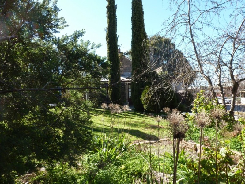 1 “The Teapot Inn”, Mintaro SA 5415