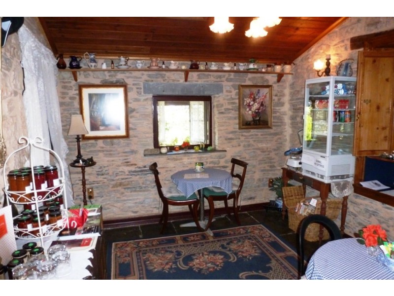 1 “The Teapot Inn”, Mintaro SA 5415