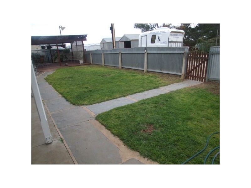 * 8.366ha Broadview Heights Homestead 20.67acs, Koolunga SA 5464