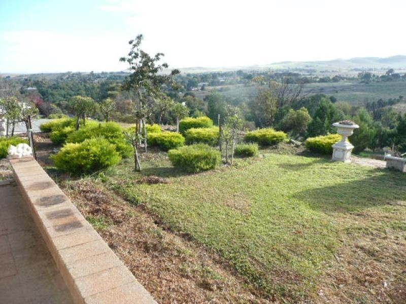 15 Mt Pleasant Road, Burra SA 5417