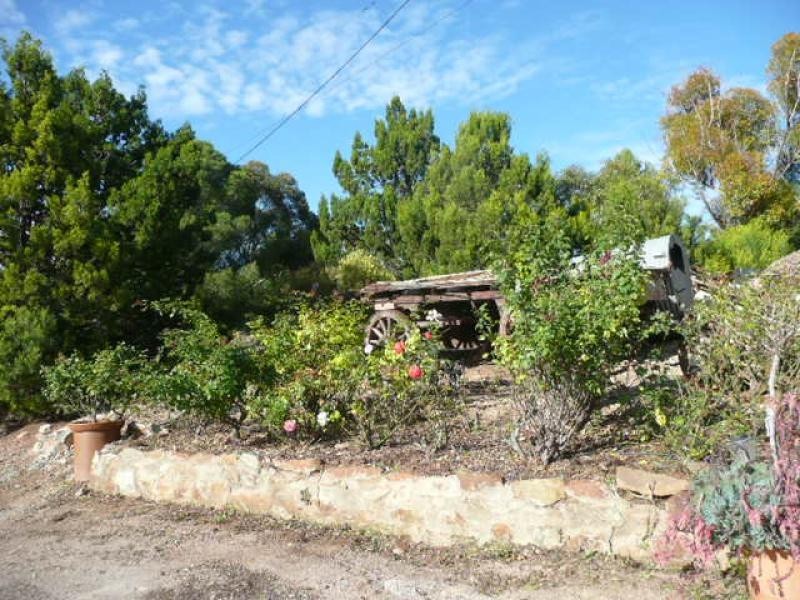 15 Mt Pleasant Road, Burra SA 5417