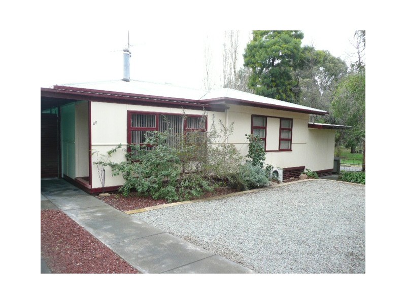 22 Melrose Ave, Clare SA 5453