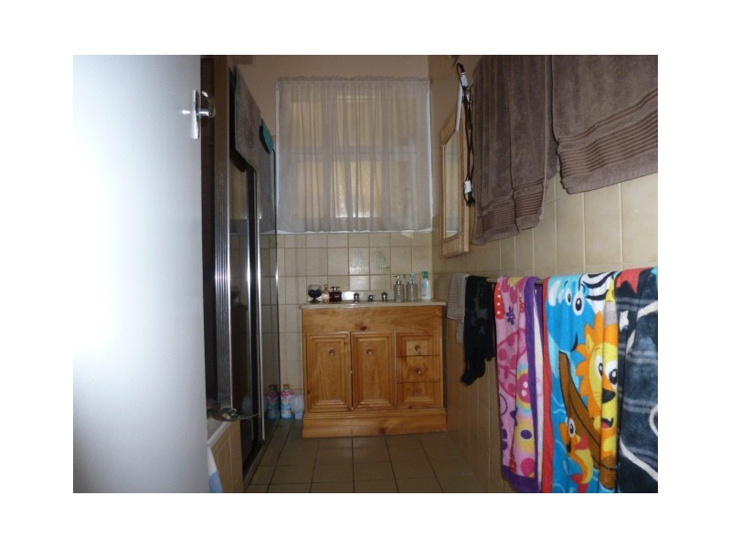 1 Cooper Street, Riverton SA 5412